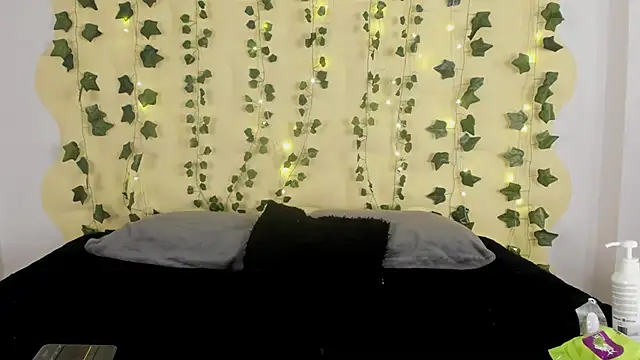 Natasha Nasty2 online show from February 16, 2025, 11:50 pm