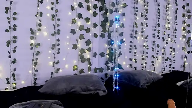 Natasha Nasty2 online show from January 24, 2025, 8:02 am