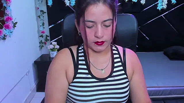 Snapshot of MariaClay chatting on November 27, 2025, 12:16 pm MariaClay online show from November 27, 2025, 12:16 pm