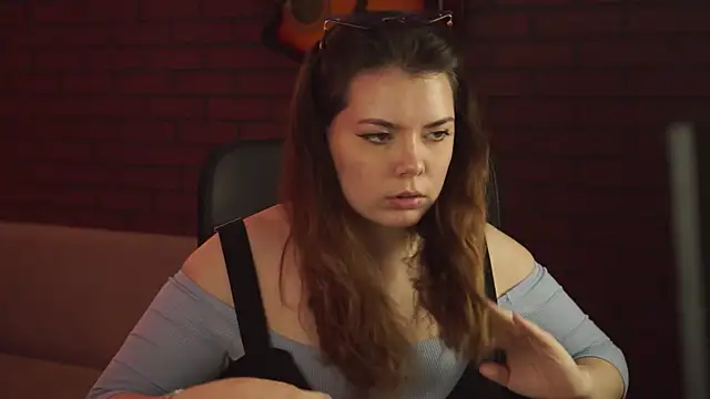 KeytSilvas online show from February 11, 2025, 2:35 pm