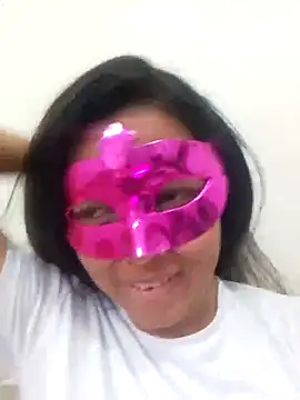 Snapshot of StreamBunny chatting on September 8, 2025, 3:44 pm StreamBunny online show from September 8, 2025, 3:44 pm