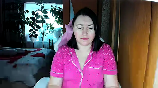 Tatyana51 online show from May 18, 2026, 8:19 am