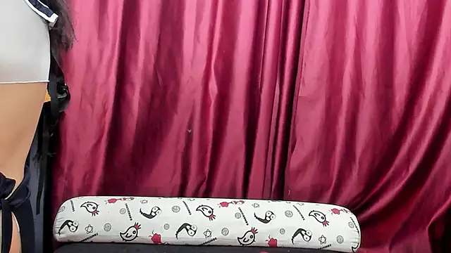 Snapshot of AvaLusty chatting on November 14, 2025, 2:10 pm AvaLusty online show from November 14, 2025, 2:10 pm