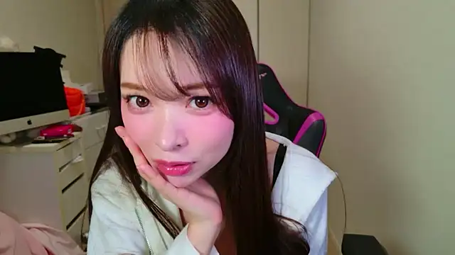 Snapshot of dalichuru chatting on November 3, 2025, 1:58 pm dalichuru online show from November 3, 2025, 1:58 pm