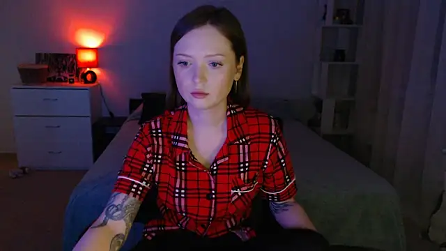 Snapshot of Allaria chatting on March 29, 2026, 5:03 pm Allaria online show from March 29, 2026, 5:03 pm