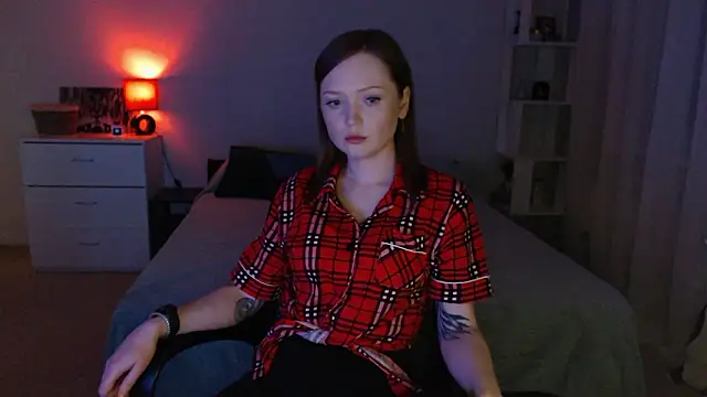 Snapshot of Allaria chatting on March 26, 2026, 5:33 pm Allaria online show from March 26, 2026, 5:33 pm