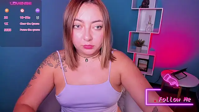 Snapshot of miaawild chatting on February 11, 2025, 11:01 pm miaawild online show from February 11, 2025, 11:01 pm