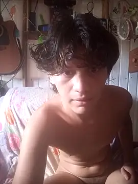 pedrodavid  online show from April 15, 2026, 6:56 pm