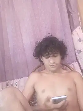 Snapshot of pedrodavid_ chatting on February 23, 2026, 2:50 pm pedrodavid online show from February 23, 2026, 2:50 pm