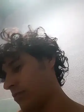 Snapshot of pedrodavid_ chatting on March 1, 2025, 8:02 am pedrodavid  online show from March 1, 2025, 8:02 am