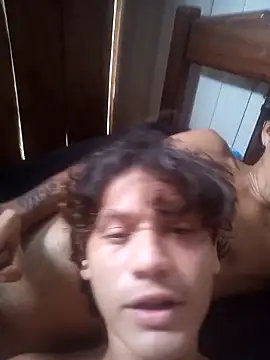 pedrodavid  online show from December 15, 2025, 2:45 pm