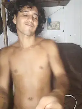 Snapshot of pedrodavid_ chatting on February 5, 2026, 3:57 am pedrodavid online show from February 5, 2026, 3:57 am