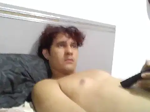 Snapshot of pedrodavid_ chatting on December 3, 2024, 11:18 pm pedrodavid  online show from December 3, 2024, 11:18 pm