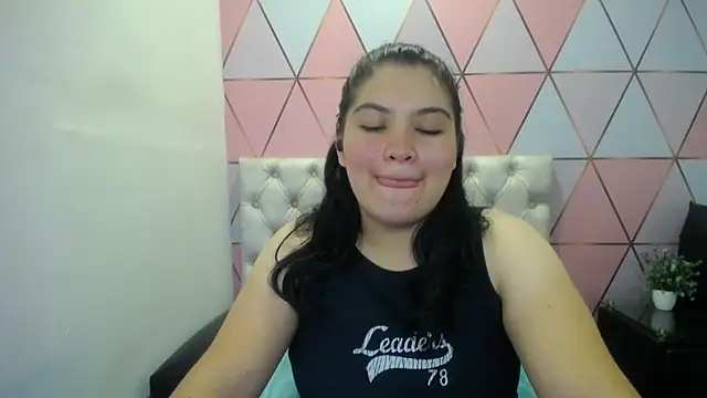 Marinasexxx online show from March 4, 2026, 6:15 pm