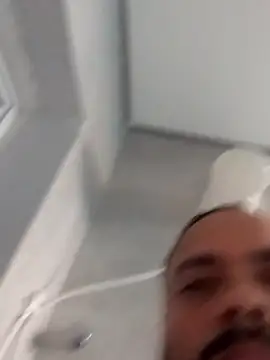 morenindarola online show from March 5, 2026, 11:21 pm