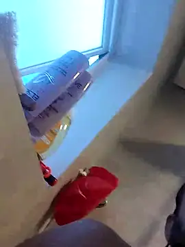 morenindarola online show from February 24, 2025, 7:41 pm