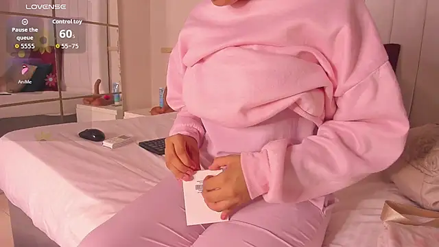 julieta flower online show from January 14, 2026, 1:37 pm