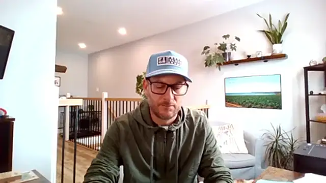 Bigdicktrav902 online show from January 12, 2026, 2:57 pm