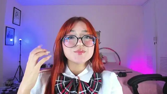 SweetJennaa online show from December 11, 2024, 1:26 am