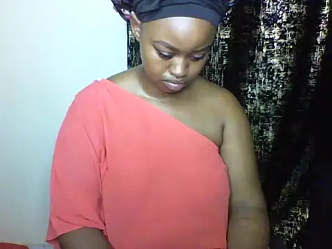 Snapshot of Candii_wet_ chatting on March 7, 2025, 11:49 pm Candii wet online show from March 7, 2025, 11:49 pm