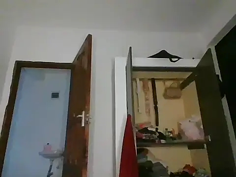 Snapshot of Candykitten chatting on March 21, 2025, 9:34 am Candykitten online show from March 21, 2025, 9:34 am