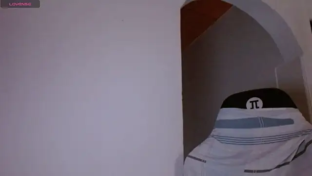 Snapshot of danna_peterson1 chatting on January 23, 2025, 1:56 pm danna peterson1 online show from January 23, 2025, 1:56 pm