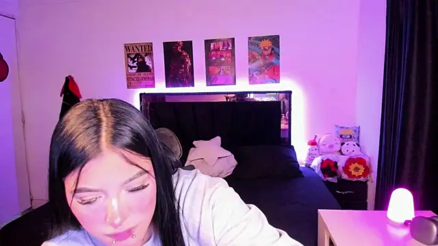 Mariana Hasper  online show from March 5, 2026, 1:02 am