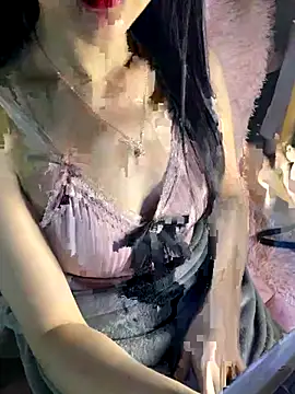 Lovely kute online show from December 19, 2025, 7:27 pm