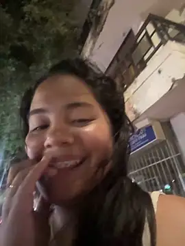 Snapshot of Shelmii chatting on June 14, 2026, 4:35 am Shelmii online show from June 14, 2026, 4:35 am