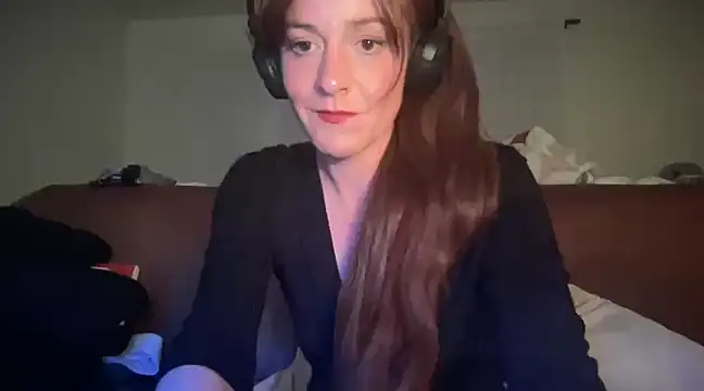 Snapshot of maythegr8ness chatting on December 7, 2024, 12:07 pm maythegr8ness online show from December 7, 2024, 12:07 pm