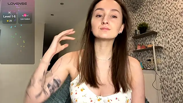 Snapshot of Eva_Eva_ chatting on November 24, 2025, 8:53 pm Eva Eva online show from November 24, 2025, 8:53 pm