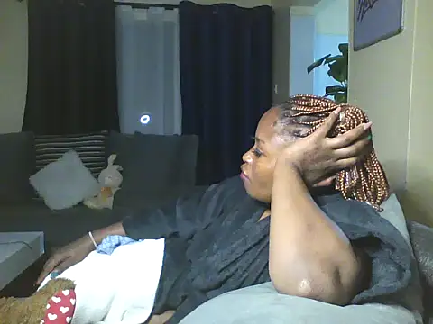 Snapshot of fatassmessey chatting on March 22, 2025, 4:04 pm fatassmessey online show from March 22, 2025, 4:04 pm