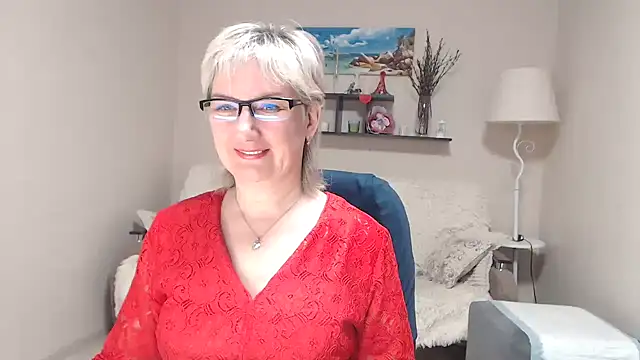 FleurMays online show from April 4, 2026, 3:13 am