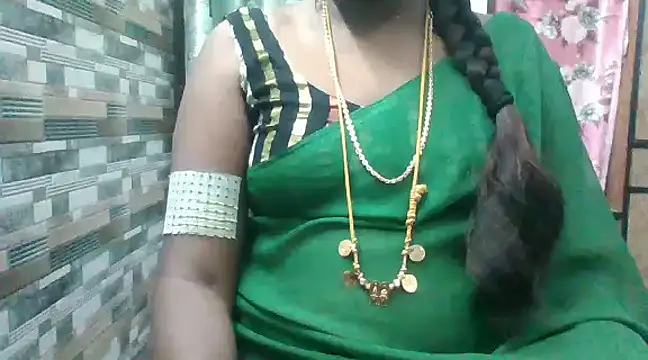 Hot akshara online show from December 3, 2024, 10:12 pm