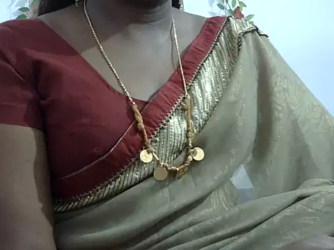 Hot akshara online show from October 6, 2025, 4:52 pm