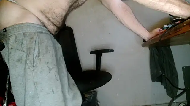 Gigadickman online show from January 1, 2025, 2:42 pm