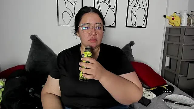 RubyPirsso18 online show from March 2, 2026, 7:10 pm