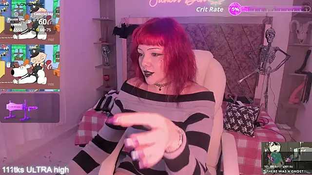 Sarah-Stoner online show from November 11, 2025, 8:58 pm