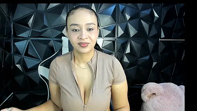 HelueHorny13 online show from January 10, 2026, 4:24 pm