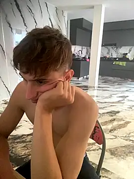 oliver Lz online show from November 15, 2025, 7:51 pm