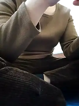 JasminePham online show from February 28, 2025, 1:37 am