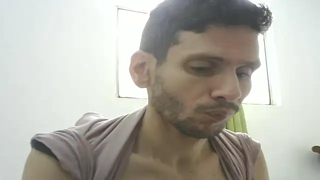 Snapshot of Andres_J4 chatting on October 2, 2025, 2:53 pm Andres J4 online show from October 2, 2025, 2:53 pm