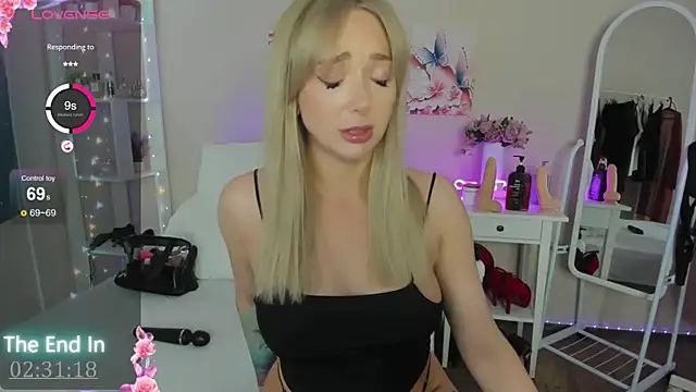 MissLisaX online show from September 29, 2025, 11:05 am