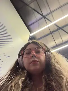 brooklynivy online show from June 30, 2026, 12:38 pm