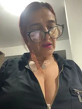 anastasia and jordan online show from February 24, 2026, 10:05 am