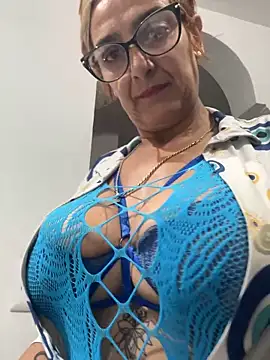 anastasia and jordan online show from April 19, 2026, 8:37 am