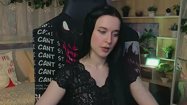 Snapshot of KiraLiLime chatting on March 9, 2025, 9:14 pm KiraLiLime online show from March 9, 2025, 9:14 pm