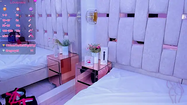 mia schwarz online show from February 1, 2025, 4:43 pm