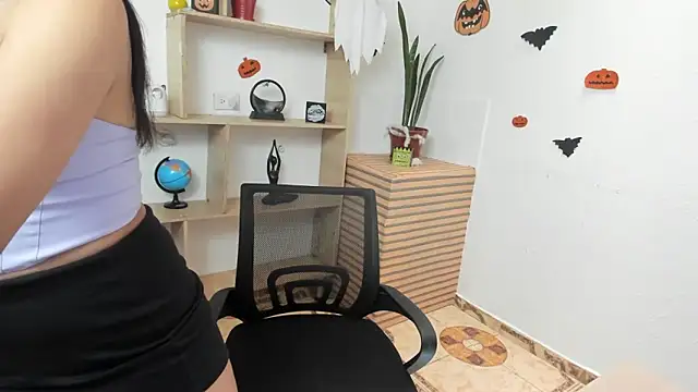 andy turner online show from October 31, 2025, 6:59 pm