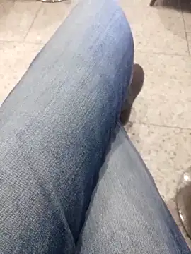 Snapshot of haway77777 chatting on December 17, 2025, 3:50 pm haway77777 online show from December 17, 2025, 3:50 pm